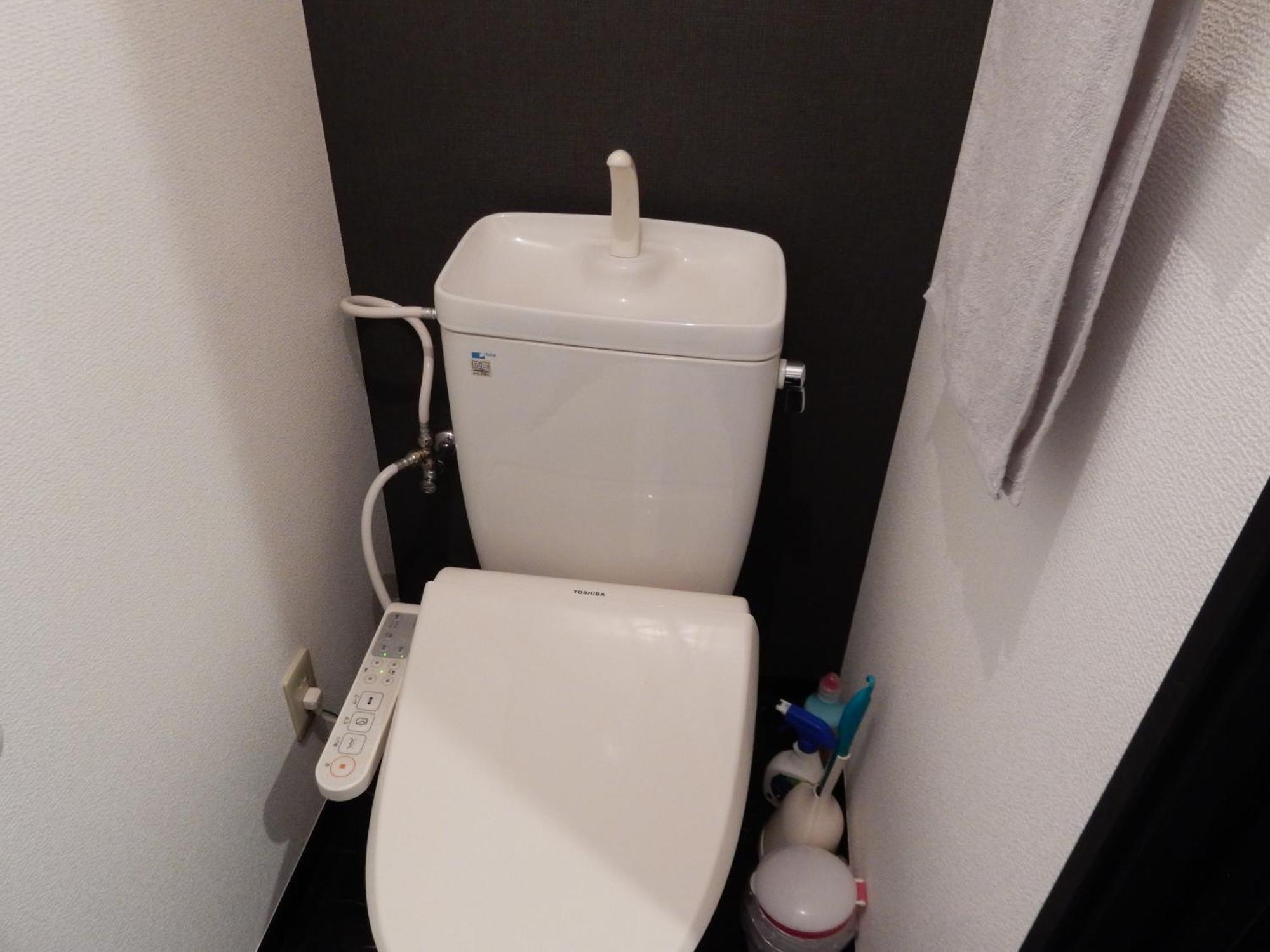 Apartemen クレインネスト201貸切9人部屋民泊 海遊館2分、usj25分無料駐車場 *